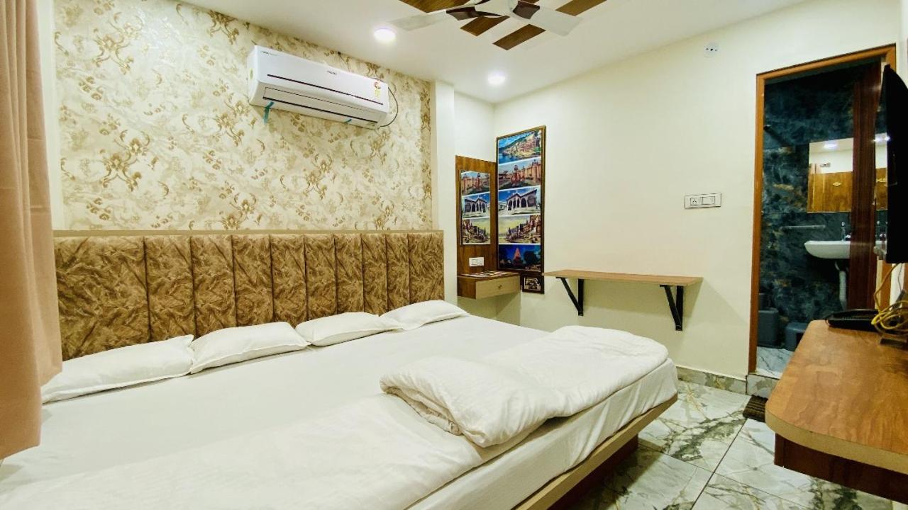 Hotel Malay Inn Ujjain Exterior photo