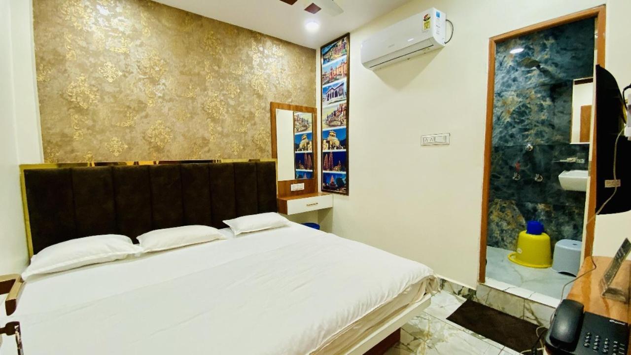 Hotel Malay Inn Ujjain Exterior photo