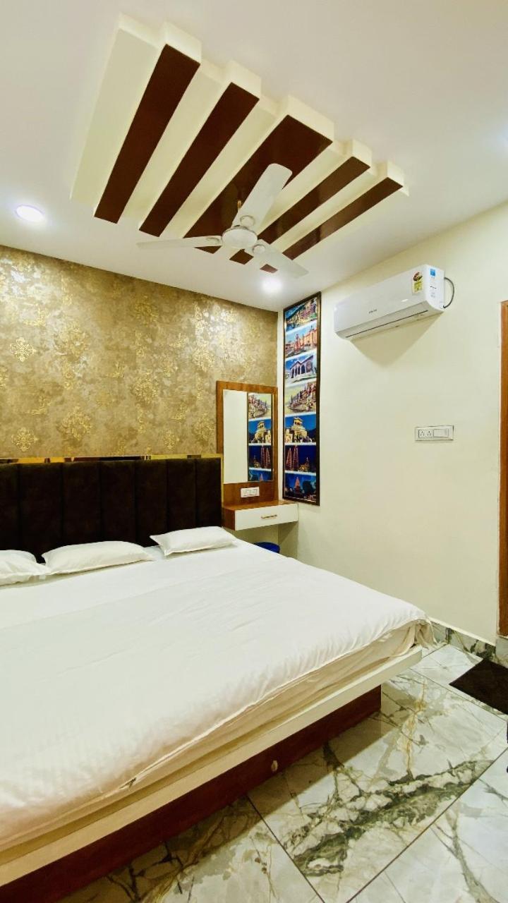 Hotel Malay Inn Ujjain Exterior photo