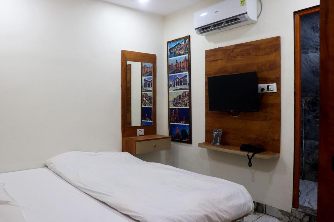 Hotel Malay Inn Ujjain Exterior photo